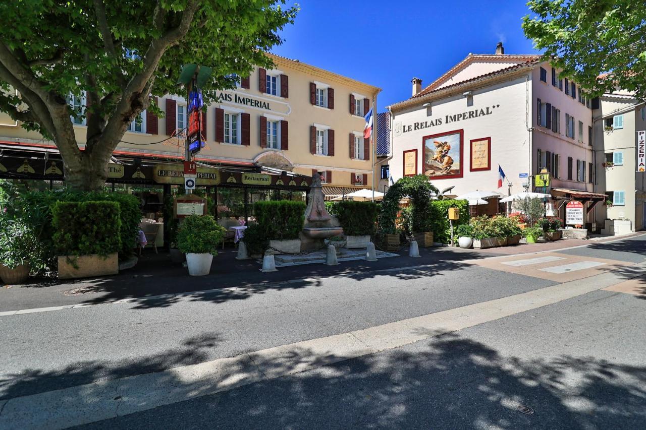 Logis Le Relais Imperial Hotel Saint-Vallier-de-Thiey Eksteriør billede