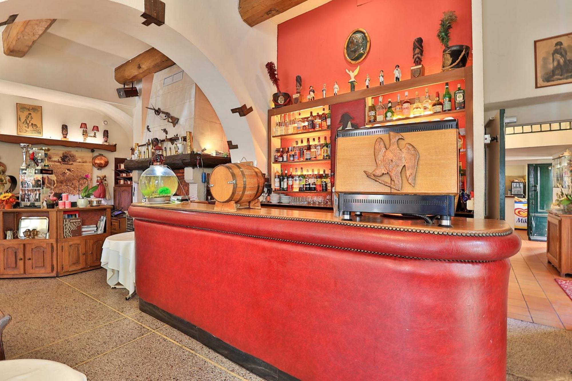 Logis Le Relais Imperial Hotel Saint-Vallier-de-Thiey Eksteriør billede
